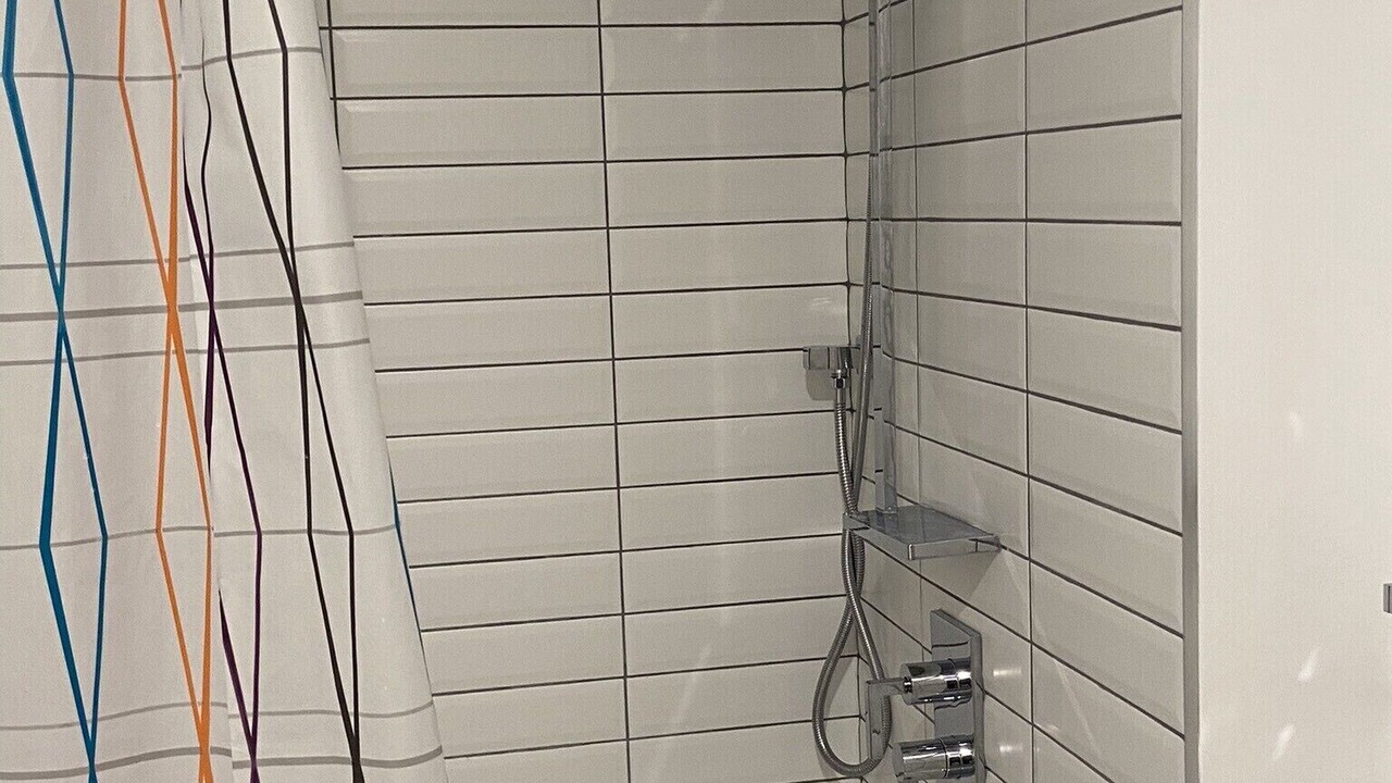 Photo of Bathroom in Upper Lonsdale