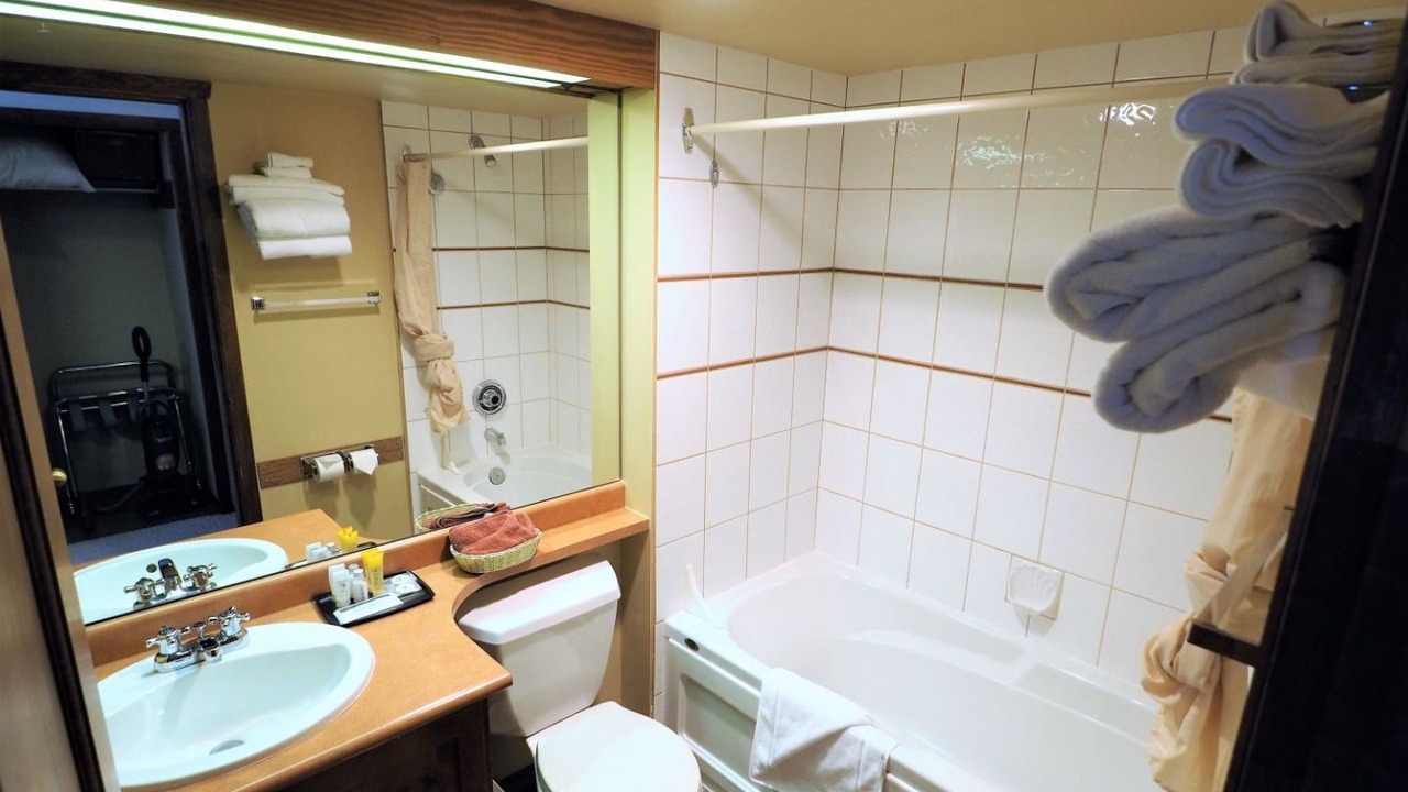 Photo of Bathroom in Okanagan-Similkameen