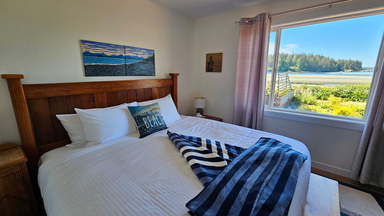Photo of Bedroom in Sooke