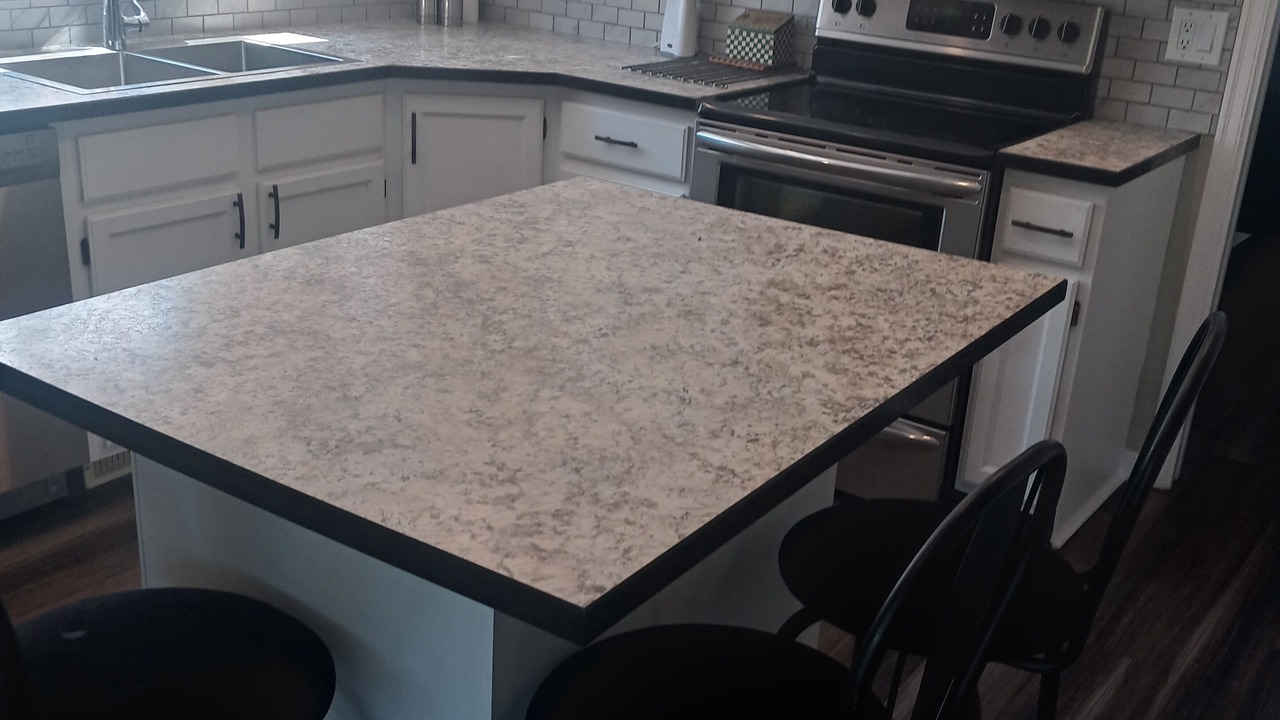 Photo of Kitchen in Okanagan-Similkameen
