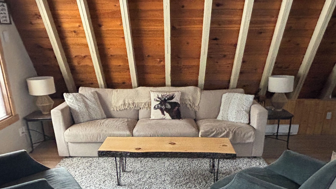 Photo of Bedroom in East Kootenay