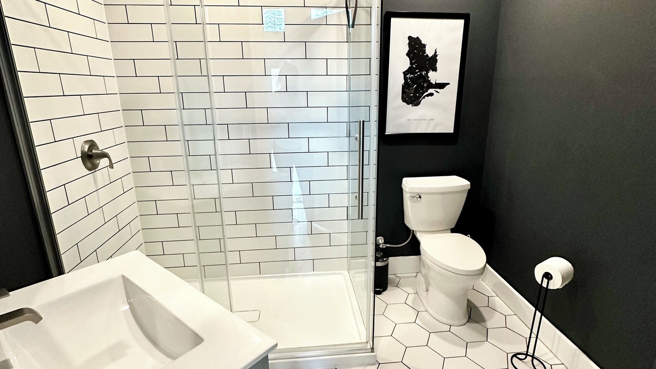 Photo of Bathroom in Mansfield-et-Pontefract
