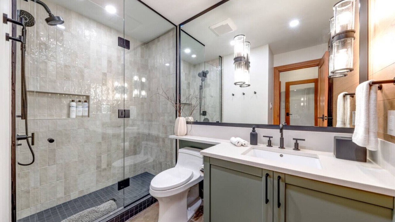 Photo of Bathroom in Village North