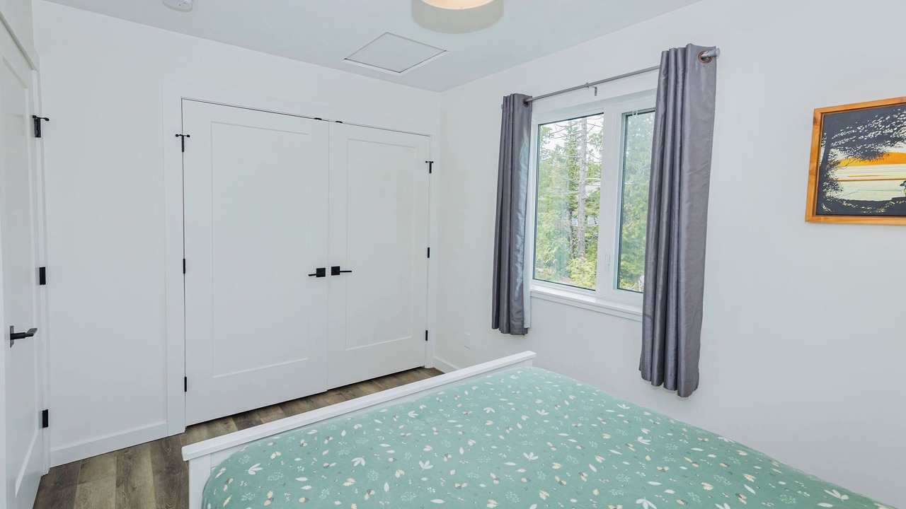 Photo of Bedroom in Ucluelet