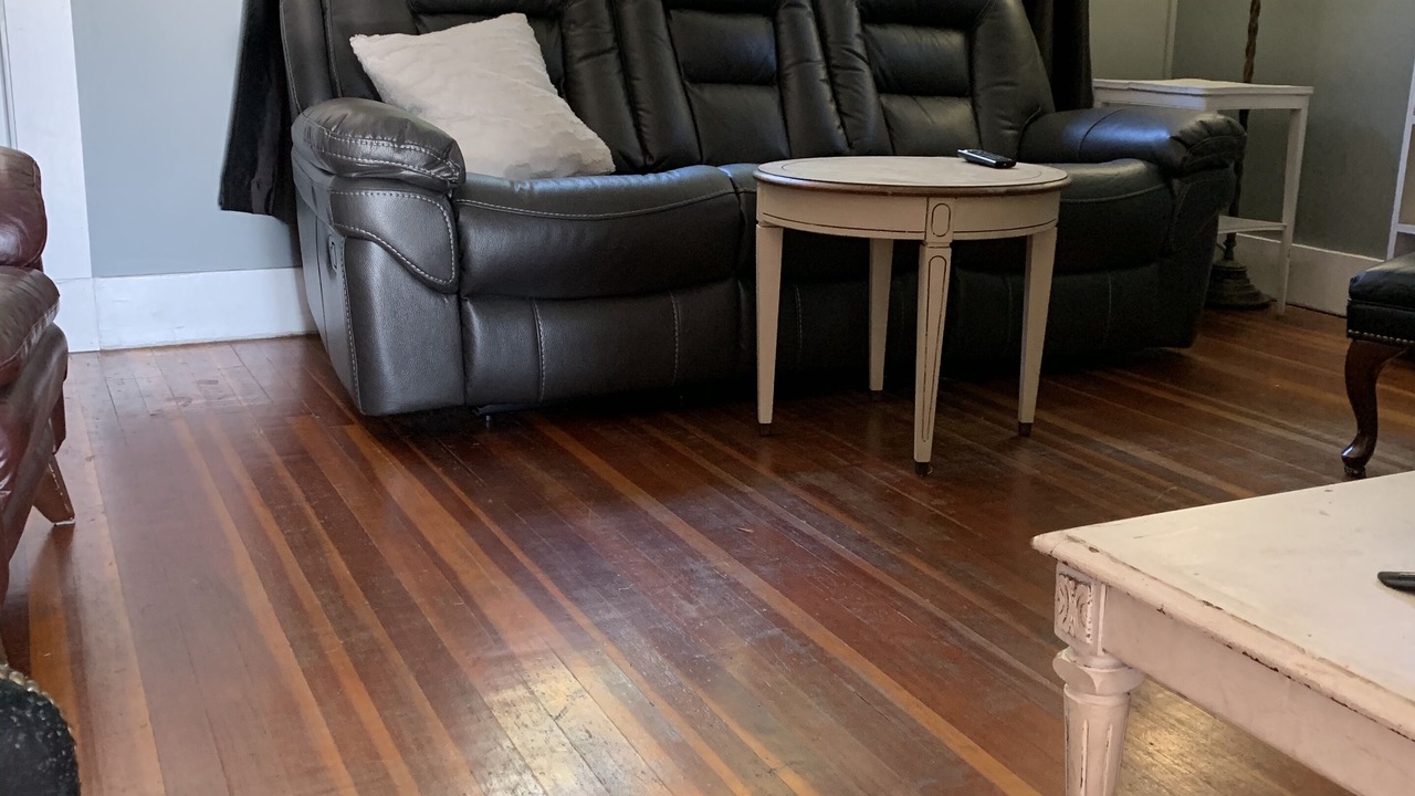 Photo of Livingroom in Youbou