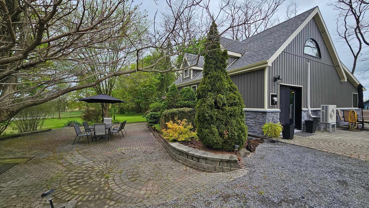 Photo of Outdoor in Picton