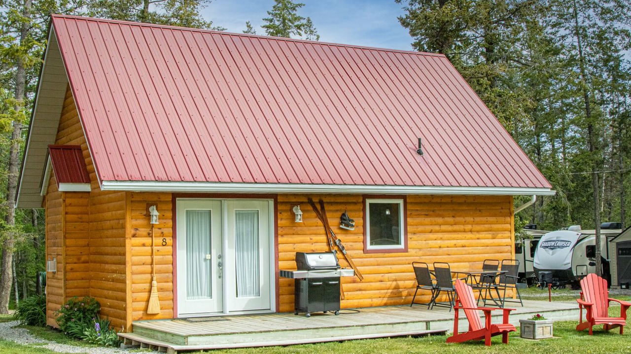 Photo of Patio Balcony in East Kootenay