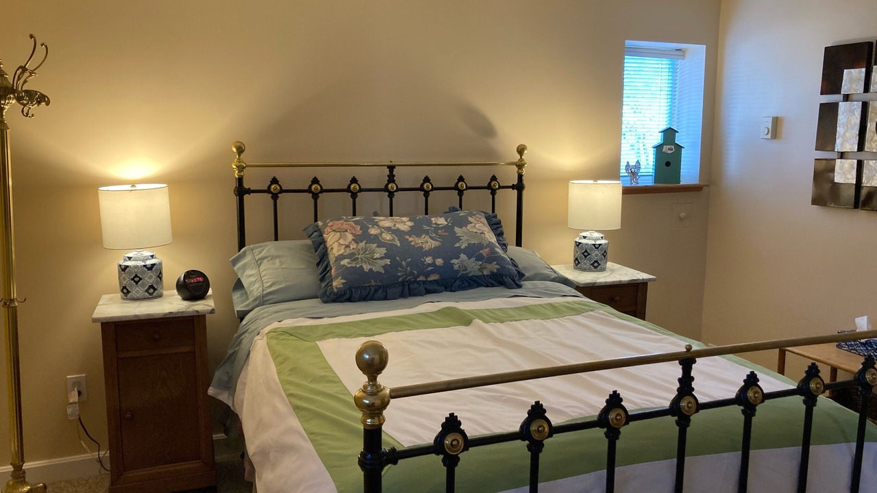 Photo of Bedroom in Oaklands