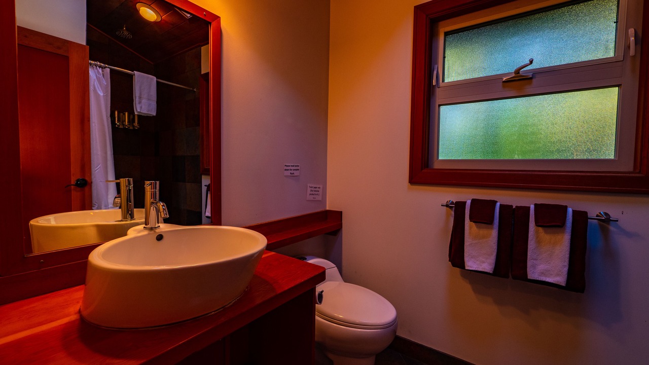 Photo of Bathroom in Ucluelet