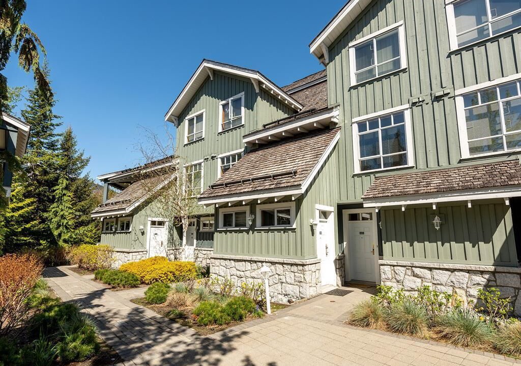 Photo of Outdoor in Village North