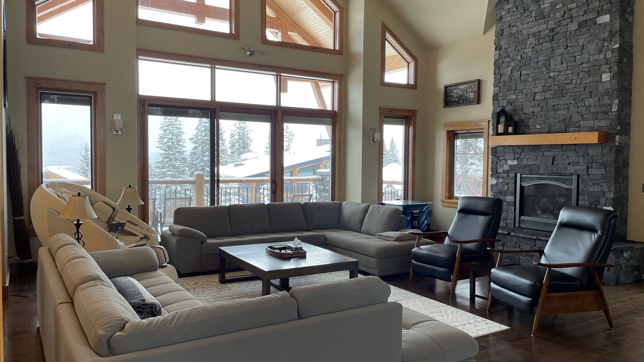 Photo of Livingroom in Golden