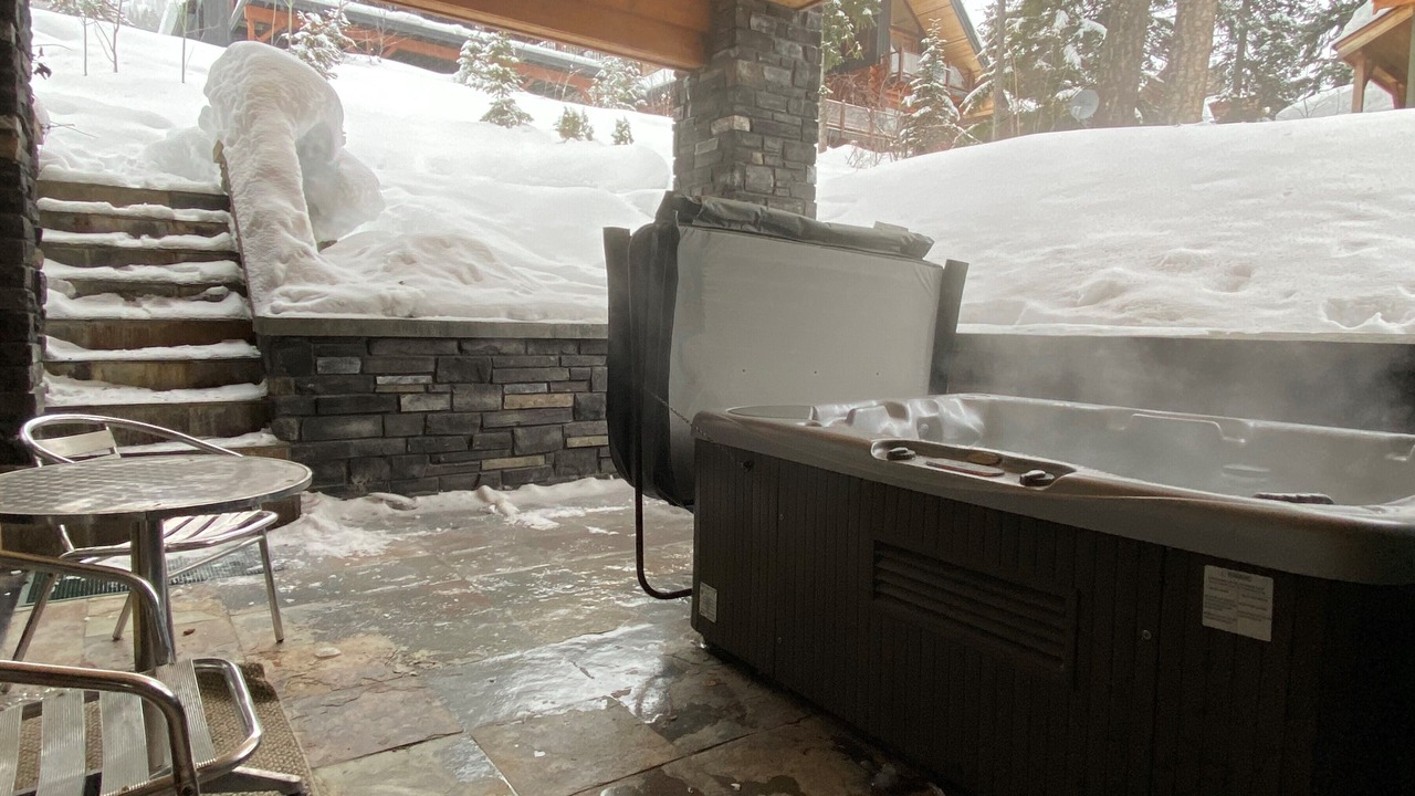 Photo of Outdoor in Golden