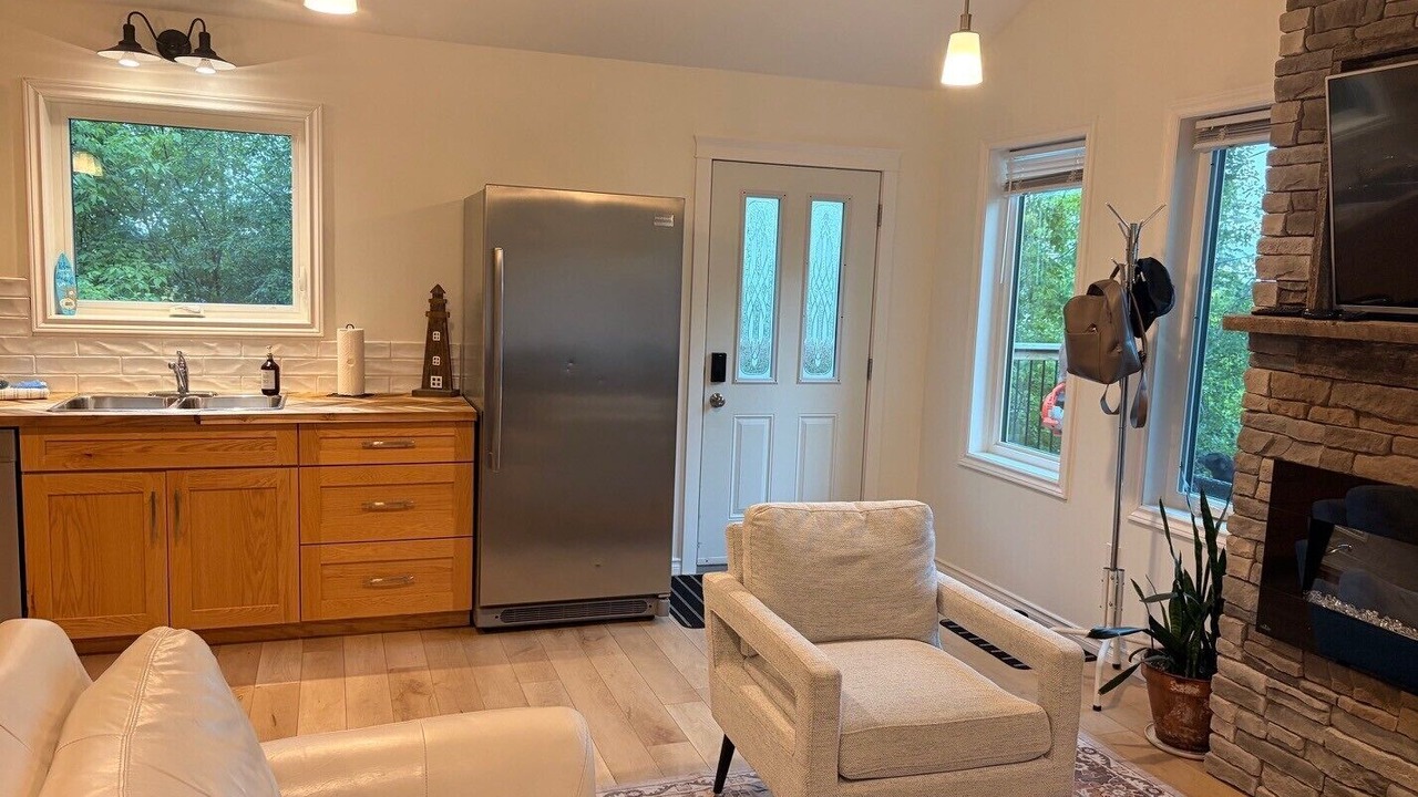 Photo of Livingroom in Manitou Beach