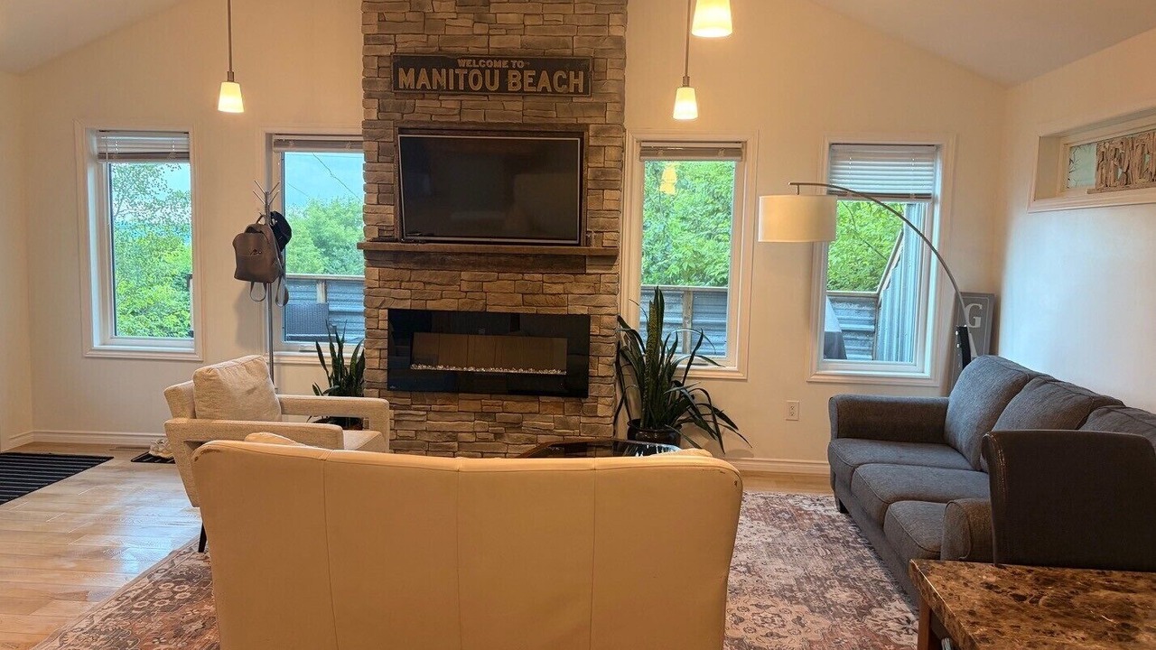 Photo of Livingroom in Manitou Beach