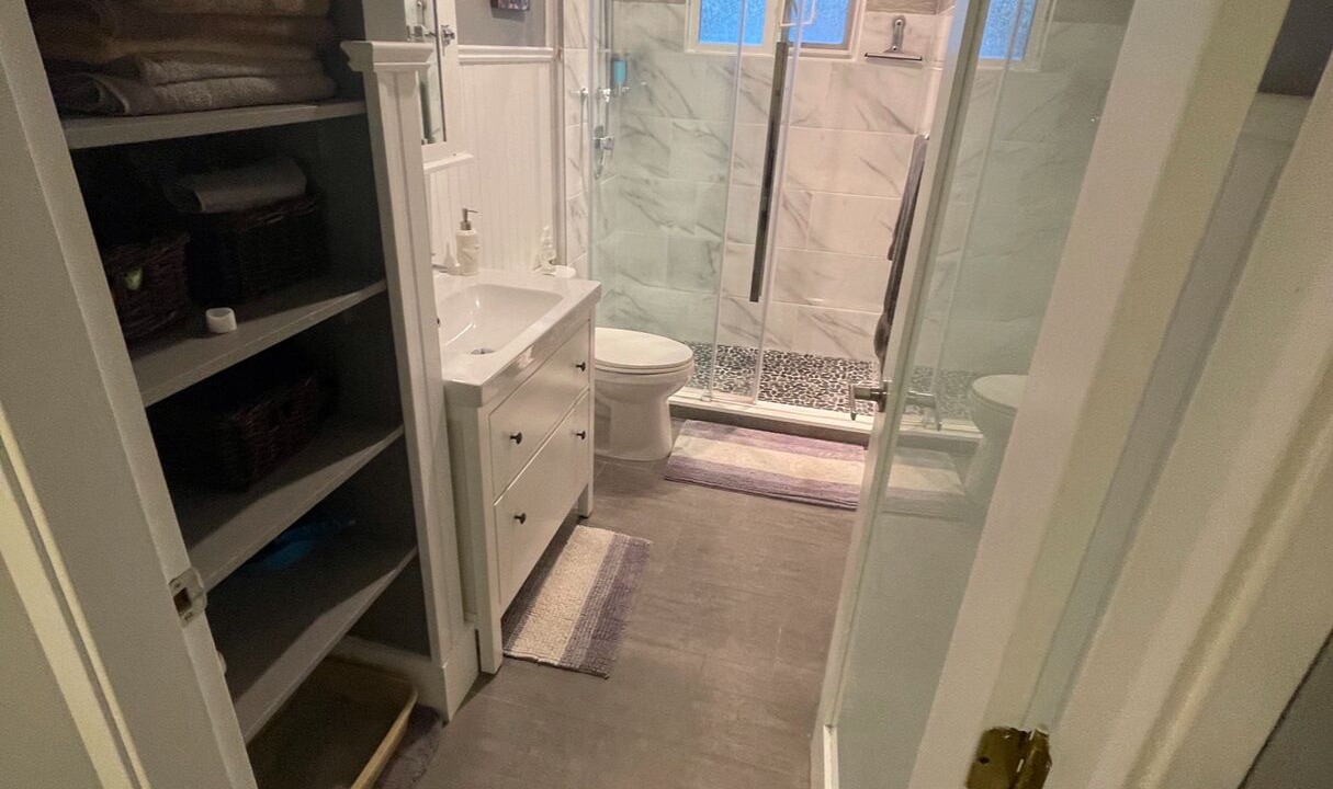 Photo of Bathroom in Delta