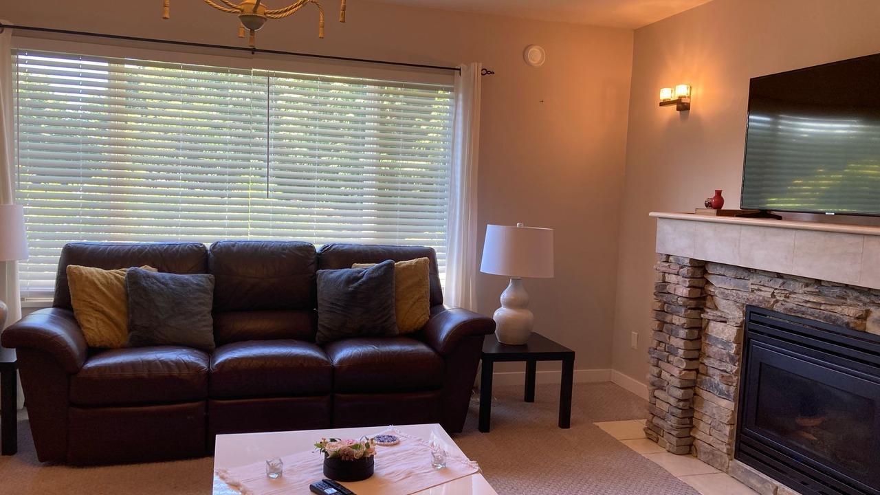 Photo of Livingroom in Maple Ridge