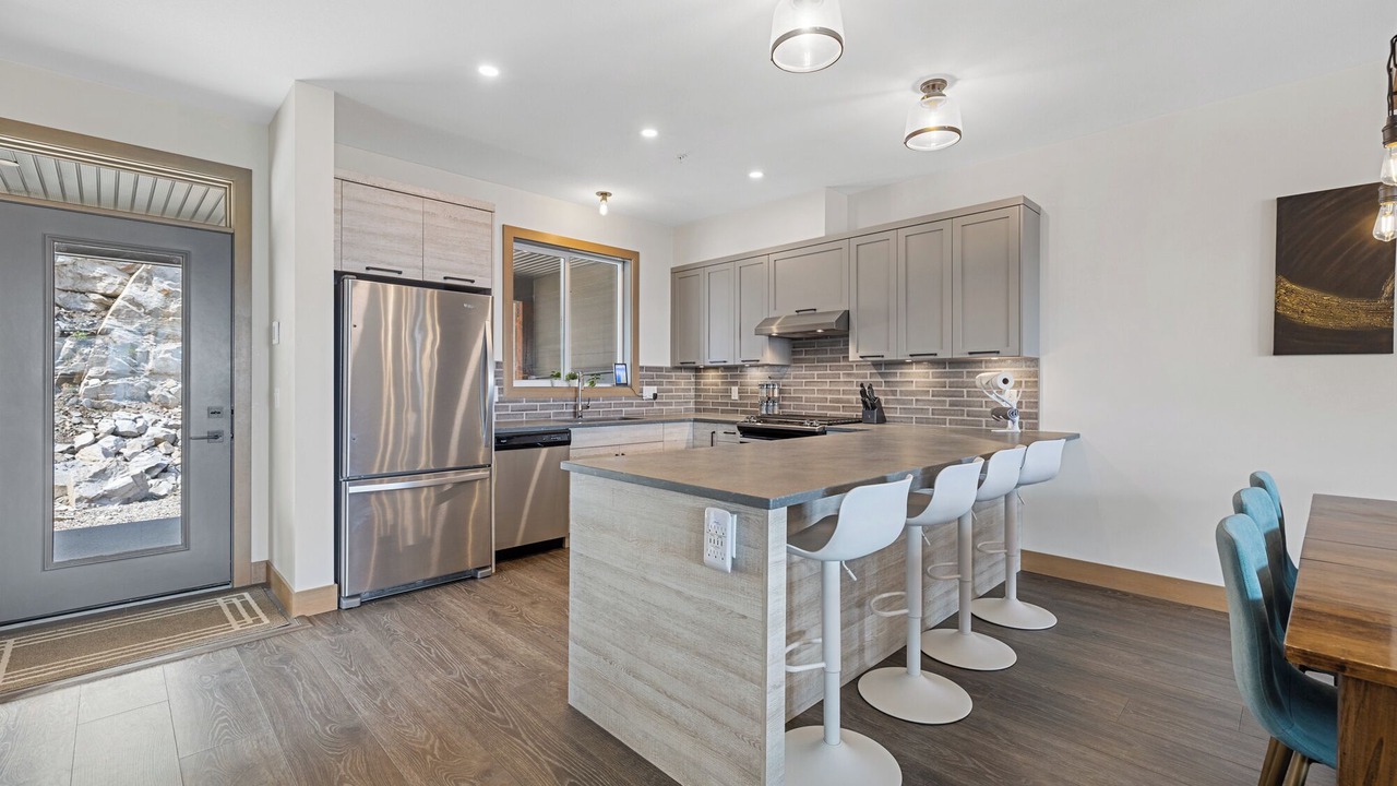 Photo of Kitchen in Snow Pine Estates