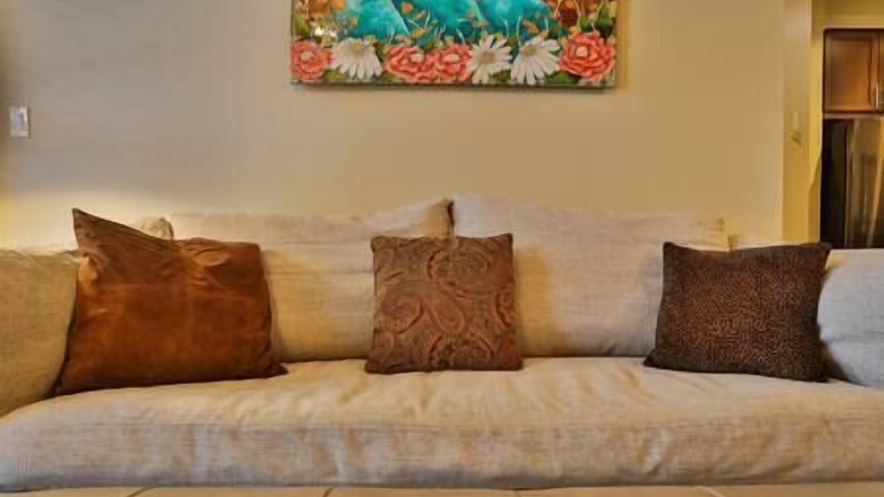 Photo of Livingroom in East Kootenay