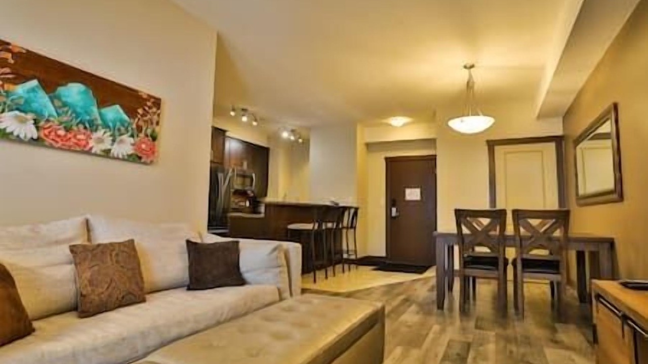 Photo of Livingroom in East Kootenay