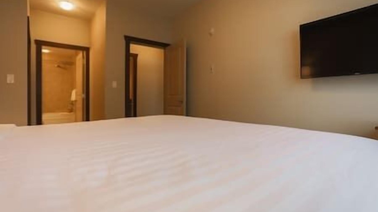 Photo of Bedroom in East Kootenay