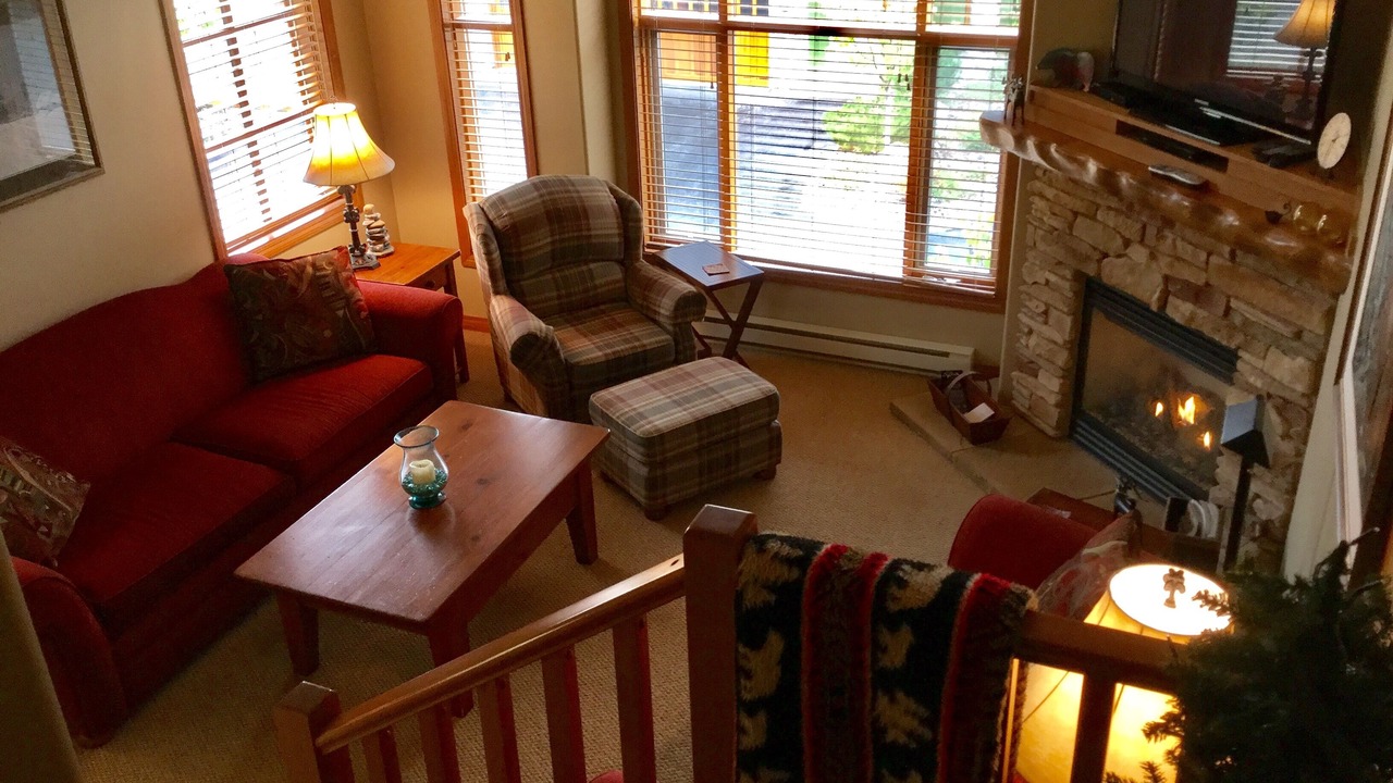 Photo of Livingroom in Sun Peaks