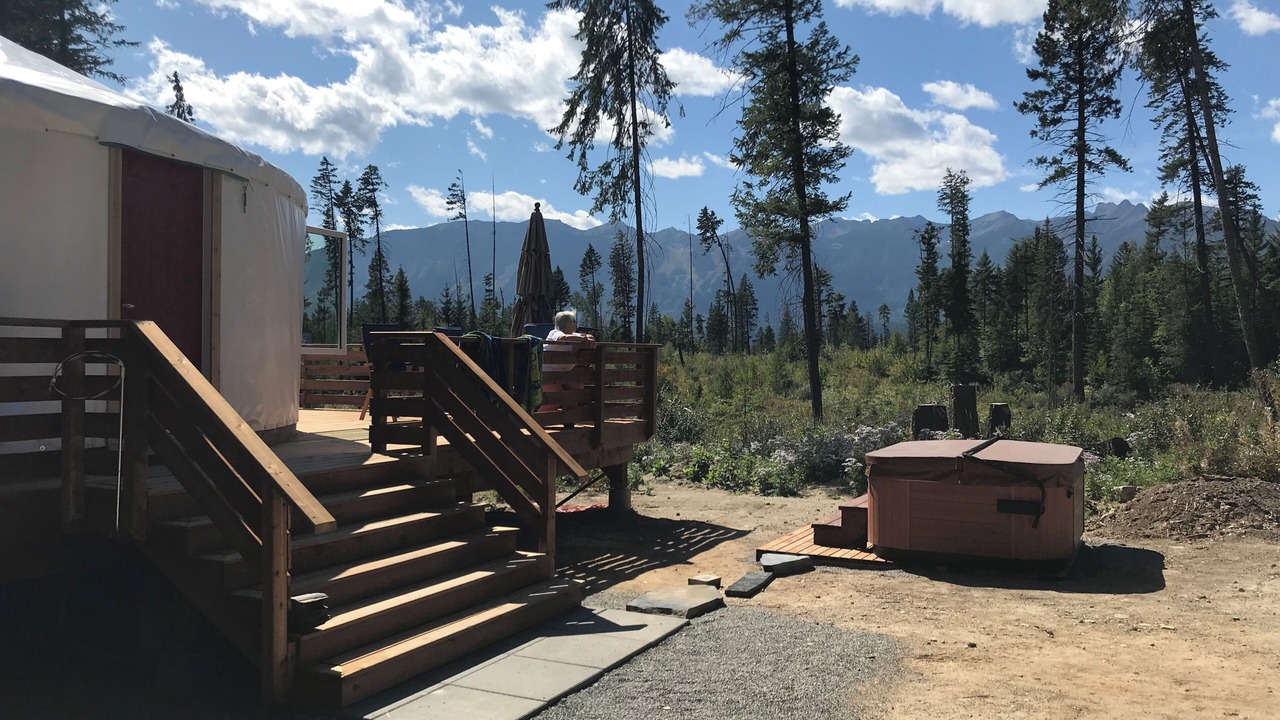 Photo of Outdoor in Golden