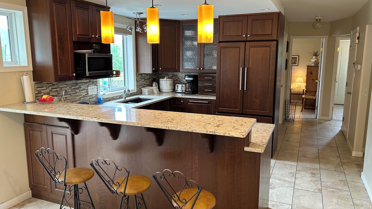 Photo of Kitchen in Okanagan-Similkameen