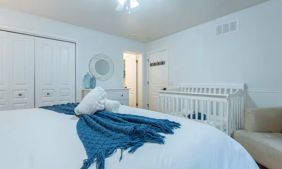Photo of Bedroom in Tobermory