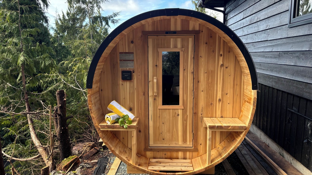 Photo of Others in Tofino