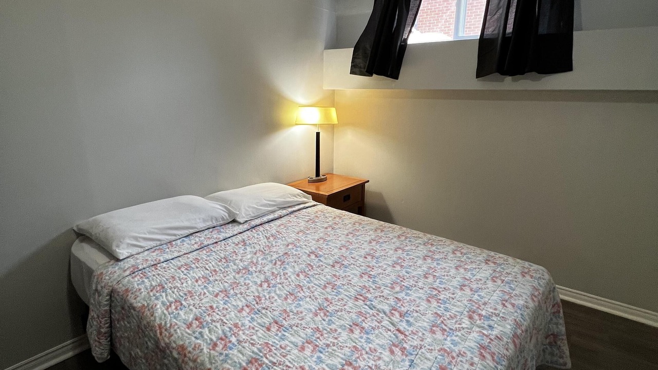 Photo of Bedroom in Wasaga Beach