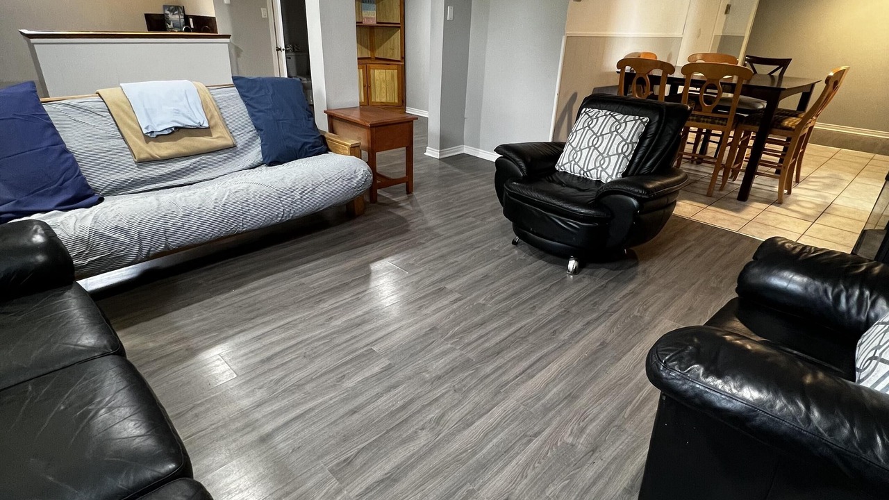 Photo of Livingroom in Wasaga Beach