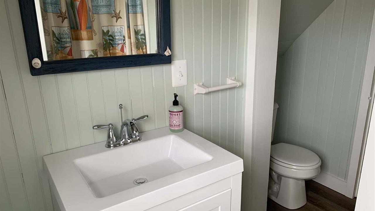 Photo of Bathroom in Old Orchard Beach