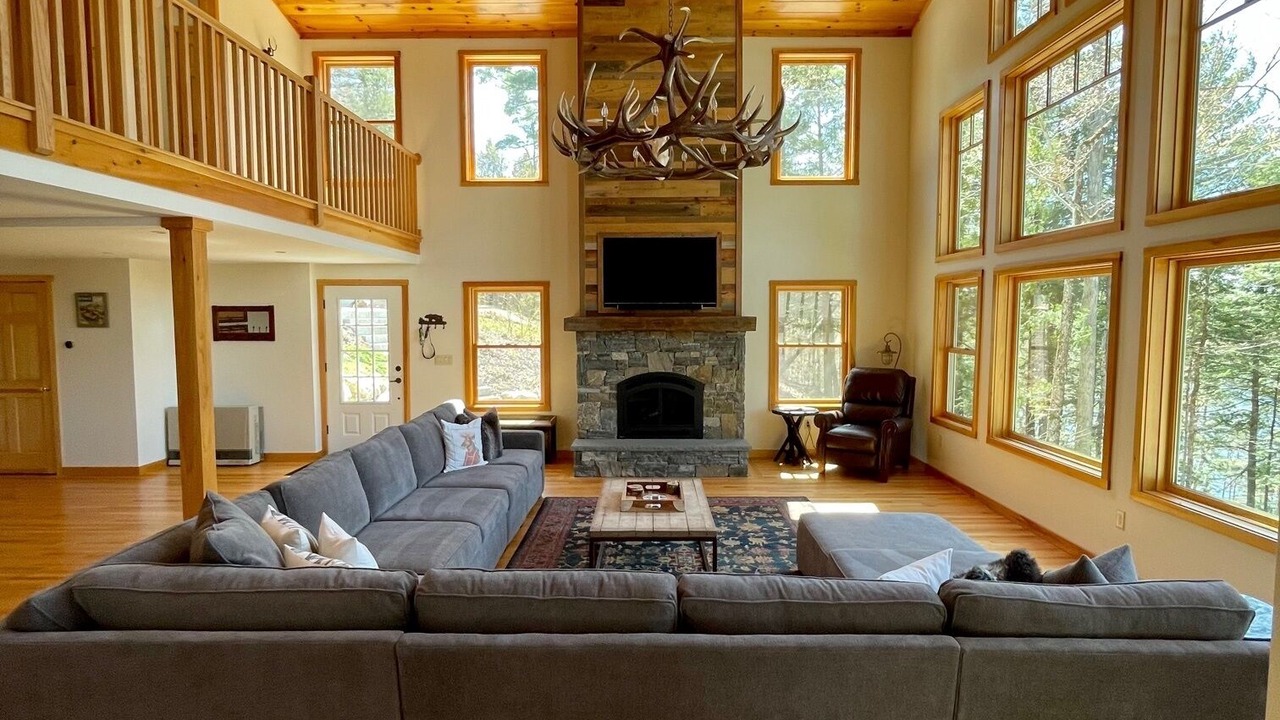Photo of Livingroom in Raymond