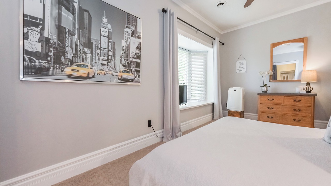 Photo of Bedroom in Elora