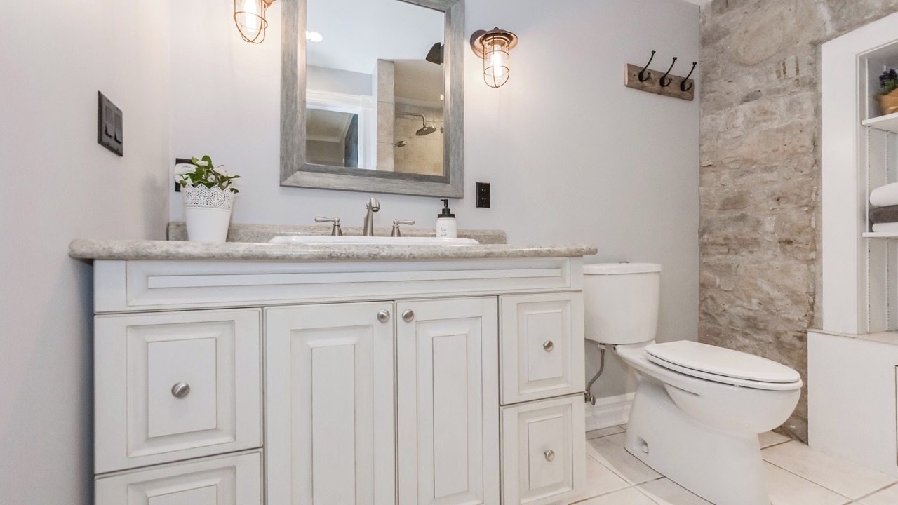 Photo of Bathroom in Elora