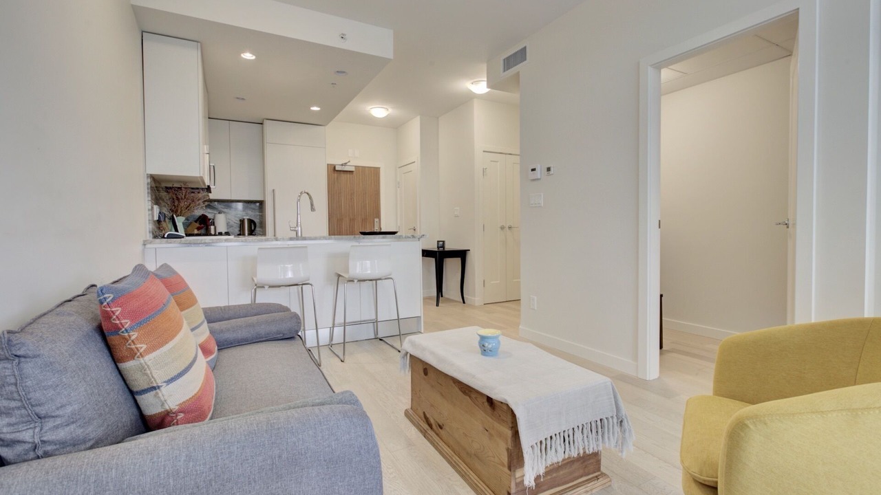 Photo of Livingroom in Kitsilano