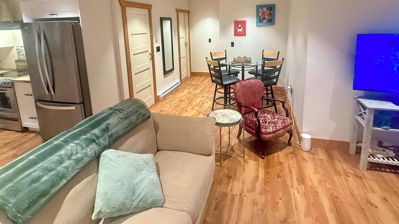 Photo of Livingroom in Regional District of Nanaimo