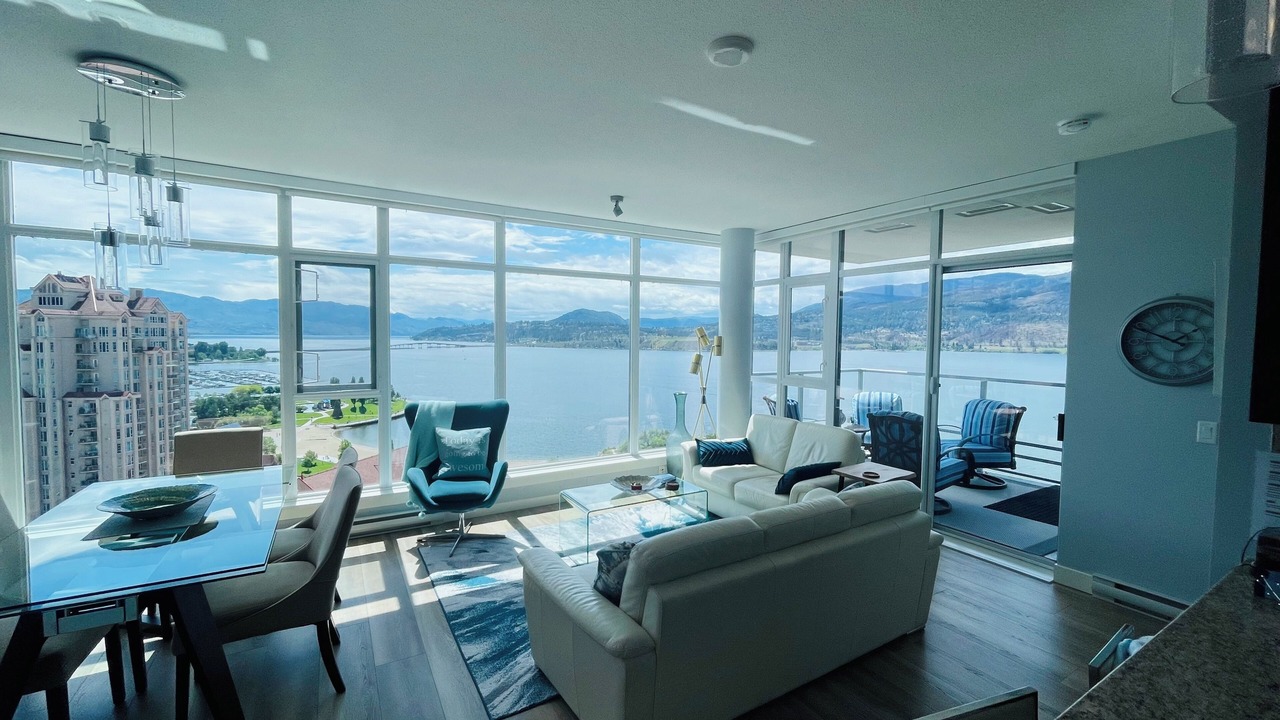 Photo of Livingroom in North End