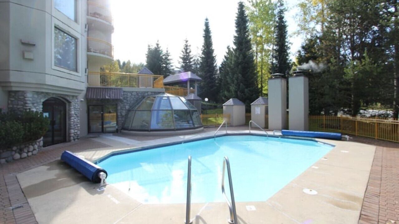 Photo of Outdoor in Upper Village