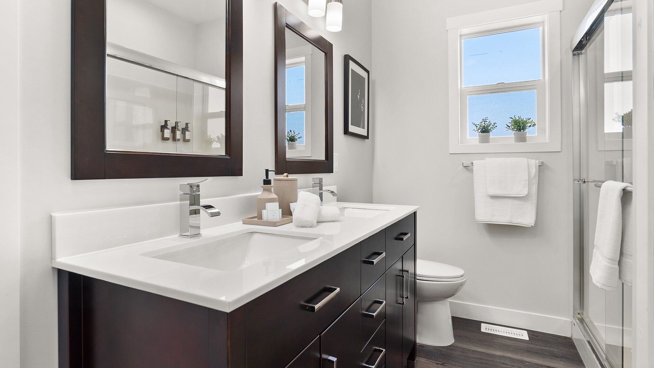 Photo of Bathroom in Okanagan-Similkameen