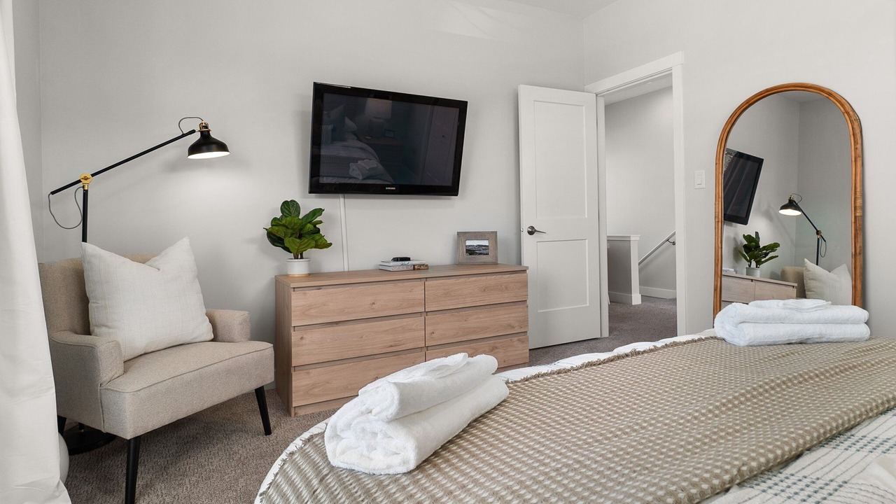 Photo of Bedroom in Okanagan-Similkameen