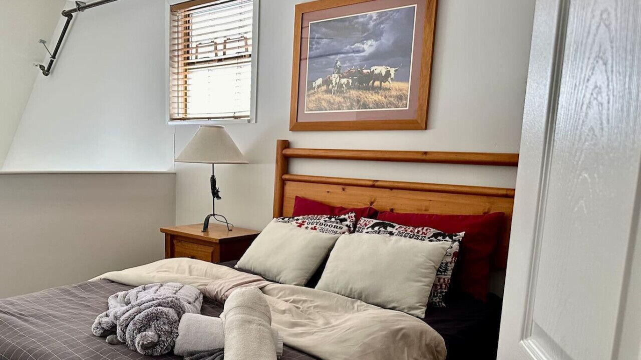 Photo of Bedroom in Okanagan-Similkameen