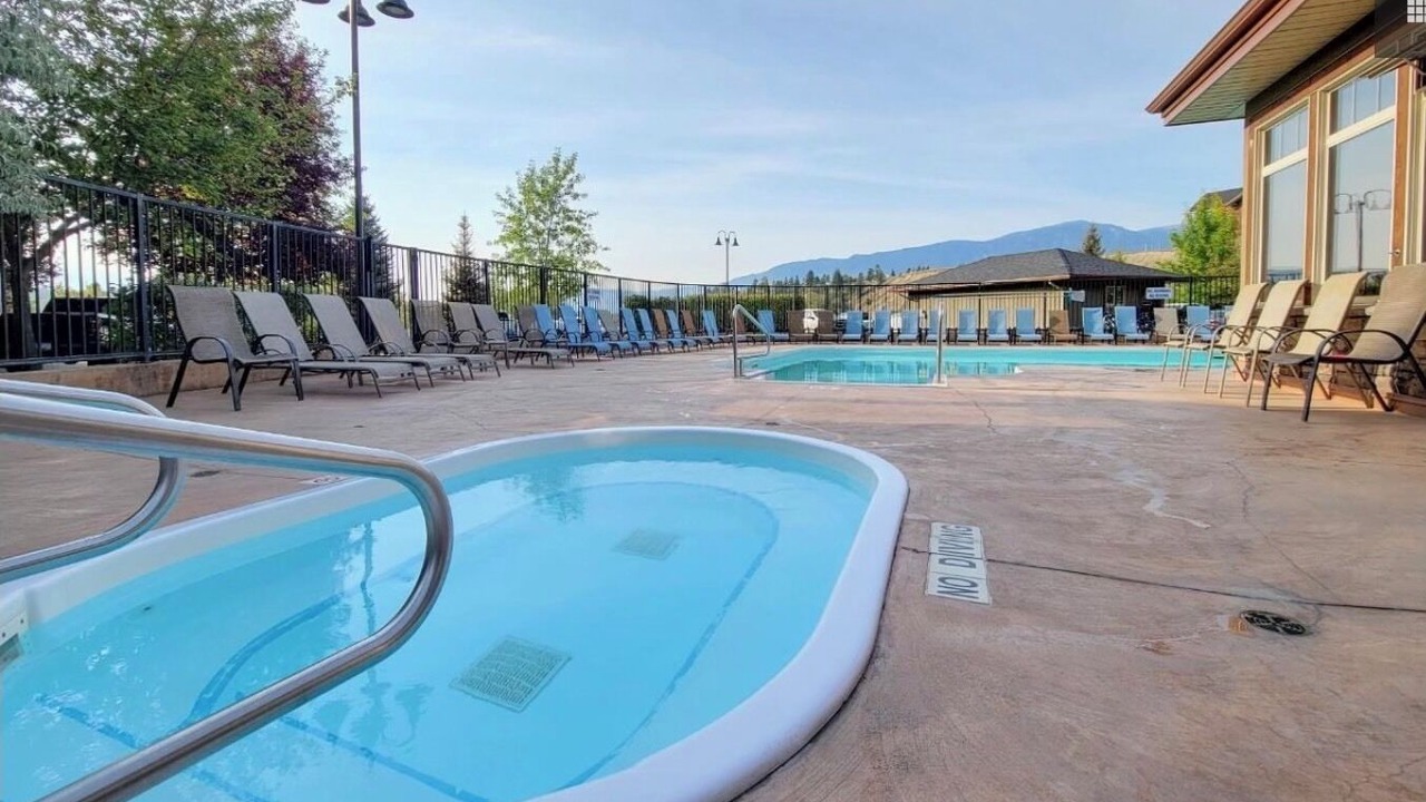 Photo of Others in Invermere