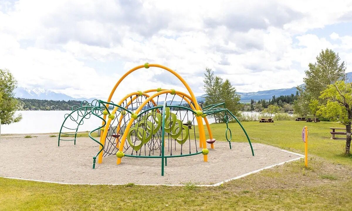 Photo of Others in Invermere