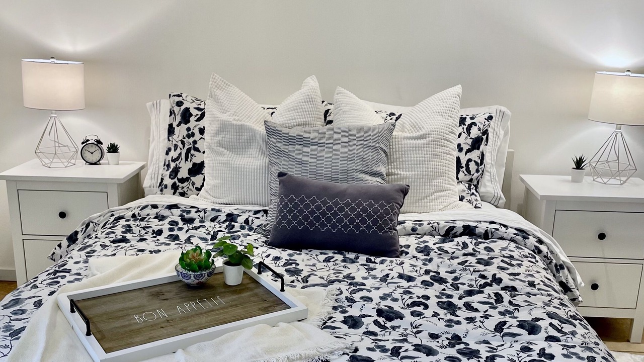 Photo of Bedroom in King West Village