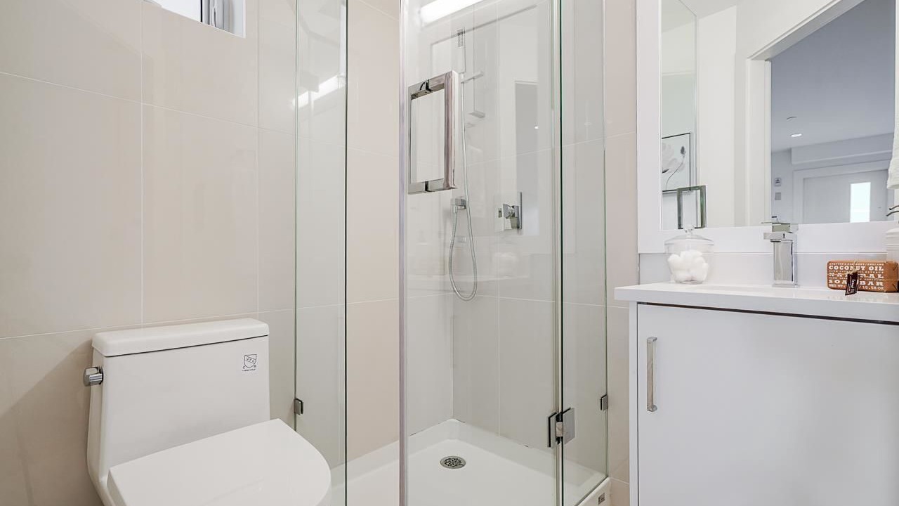 Photo of Bathroom in Renfrew-Collingwood