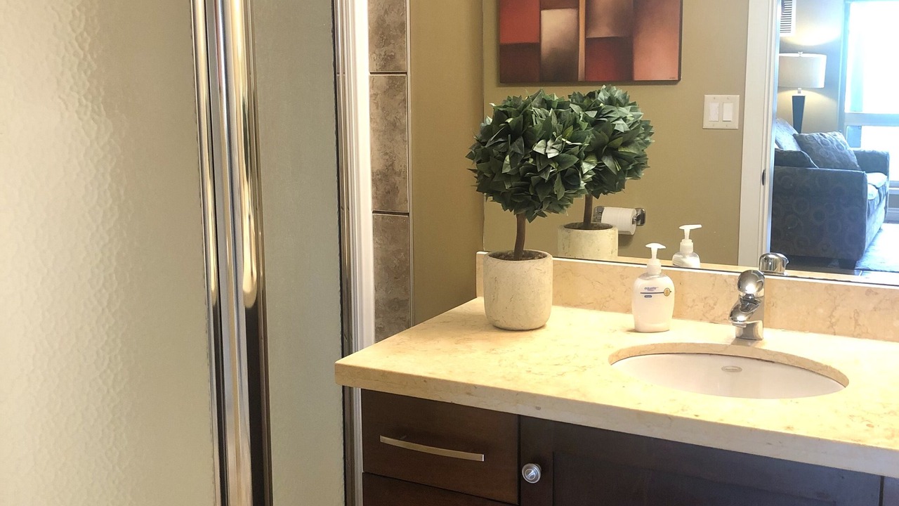 Photo of Bathroom in Okanagan-Similkameen