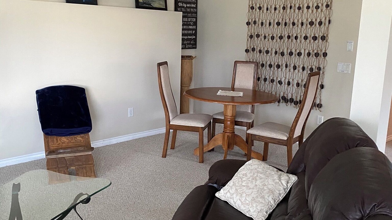 Photo of Livingroom in North End