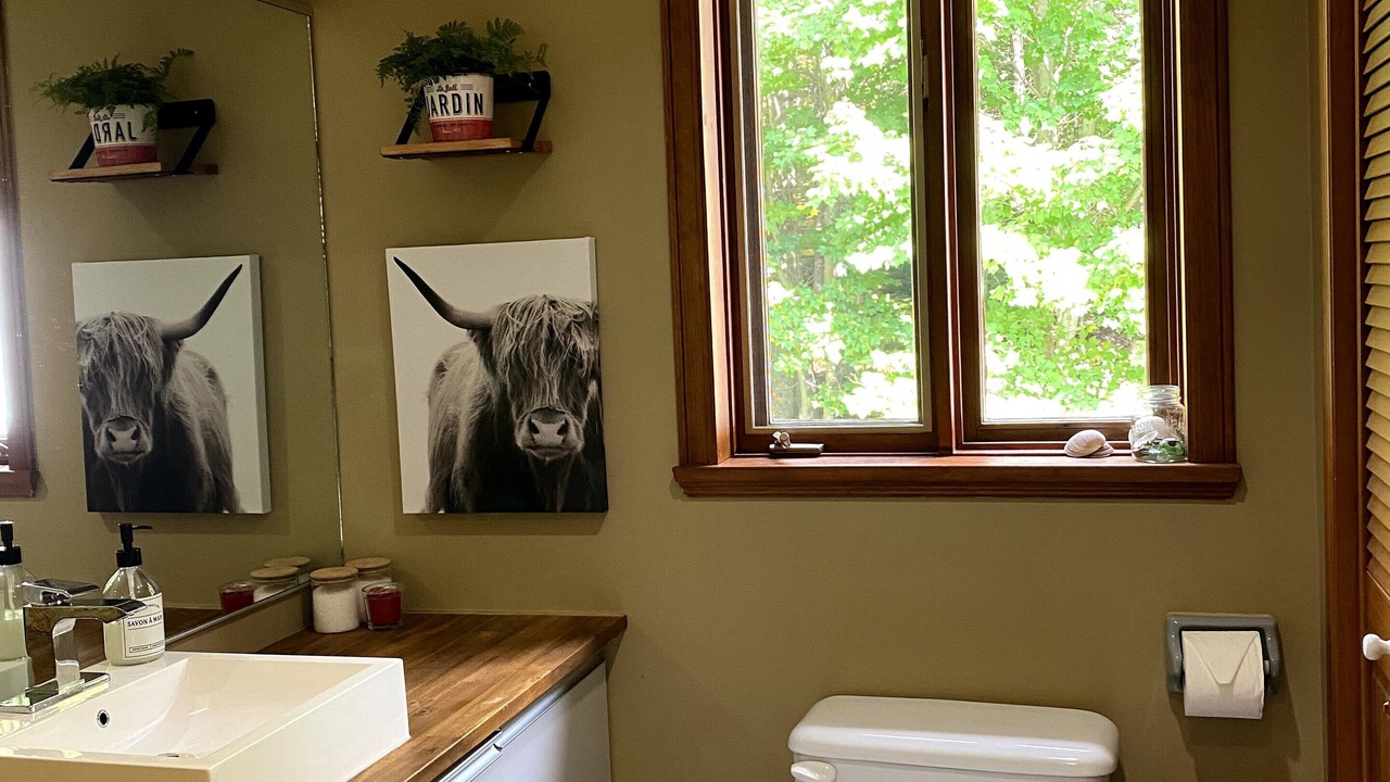 Photo of Bathroom in Saint-Gabriel-de-Valcartier