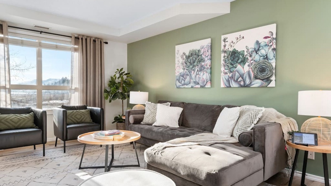 Photo of Livingroom in Invermere